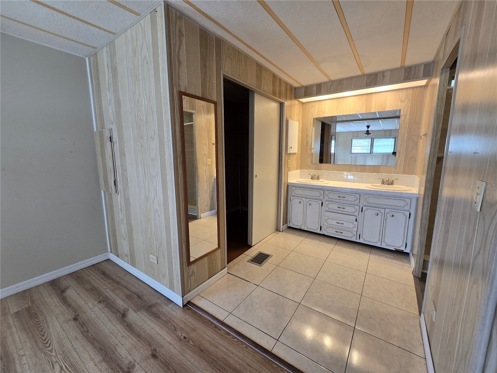1805 Blue Lake Drive Lakeland FL 33801 L4959624 image14