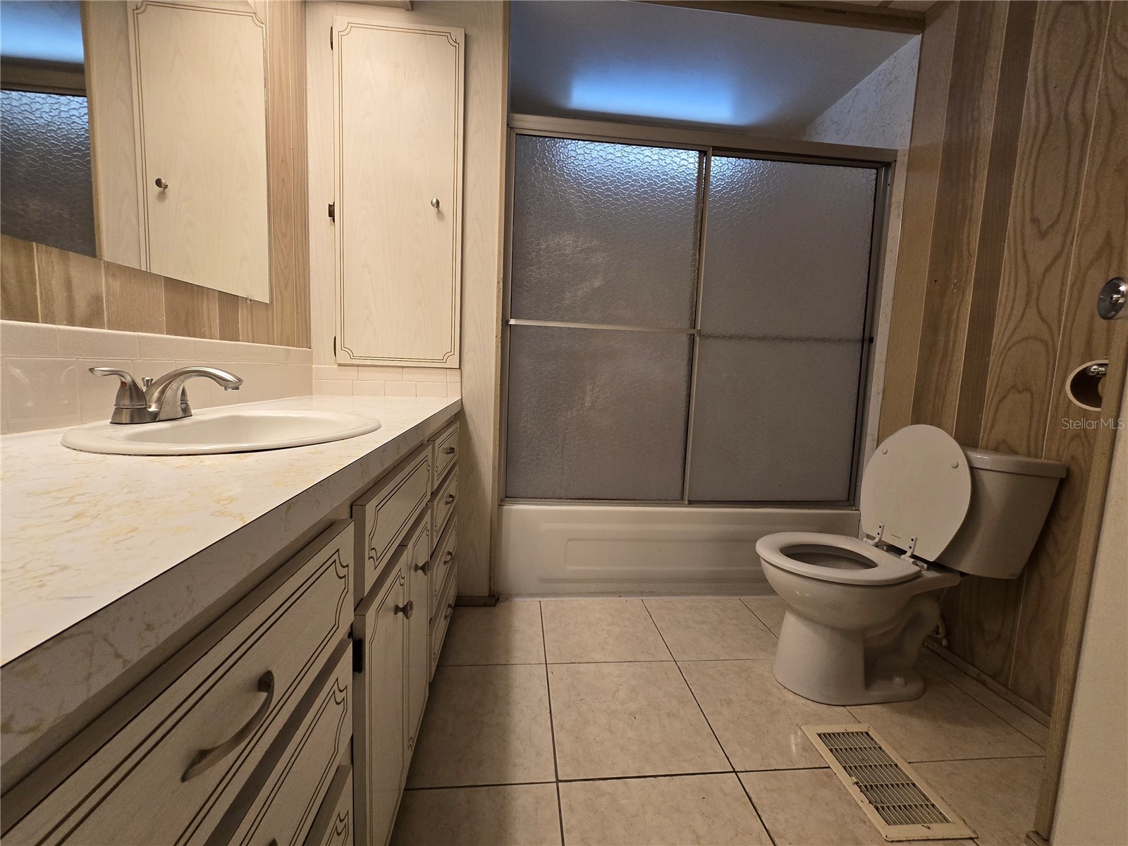 1805 Blue Lake Drive Lakeland FL 33801 L4959624 image16