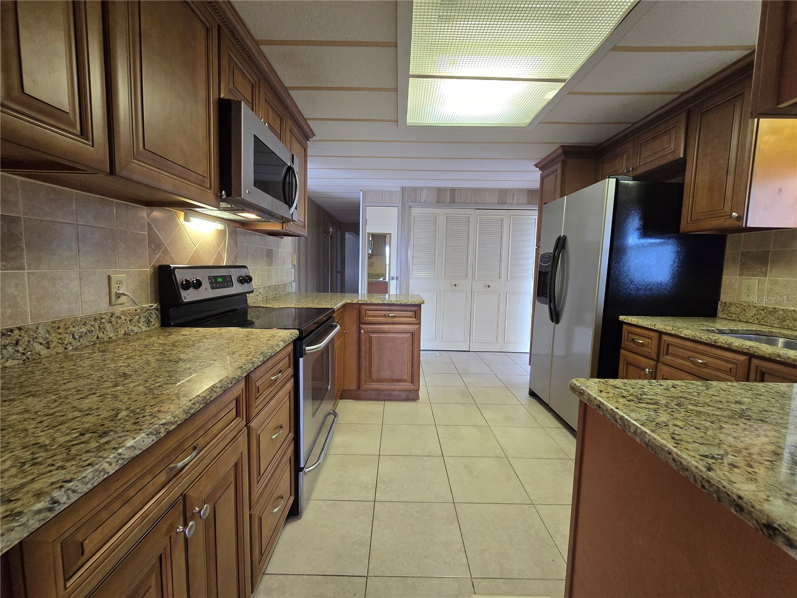 1805 Blue Lake Drive Lakeland FL 33801 L4959624 image9