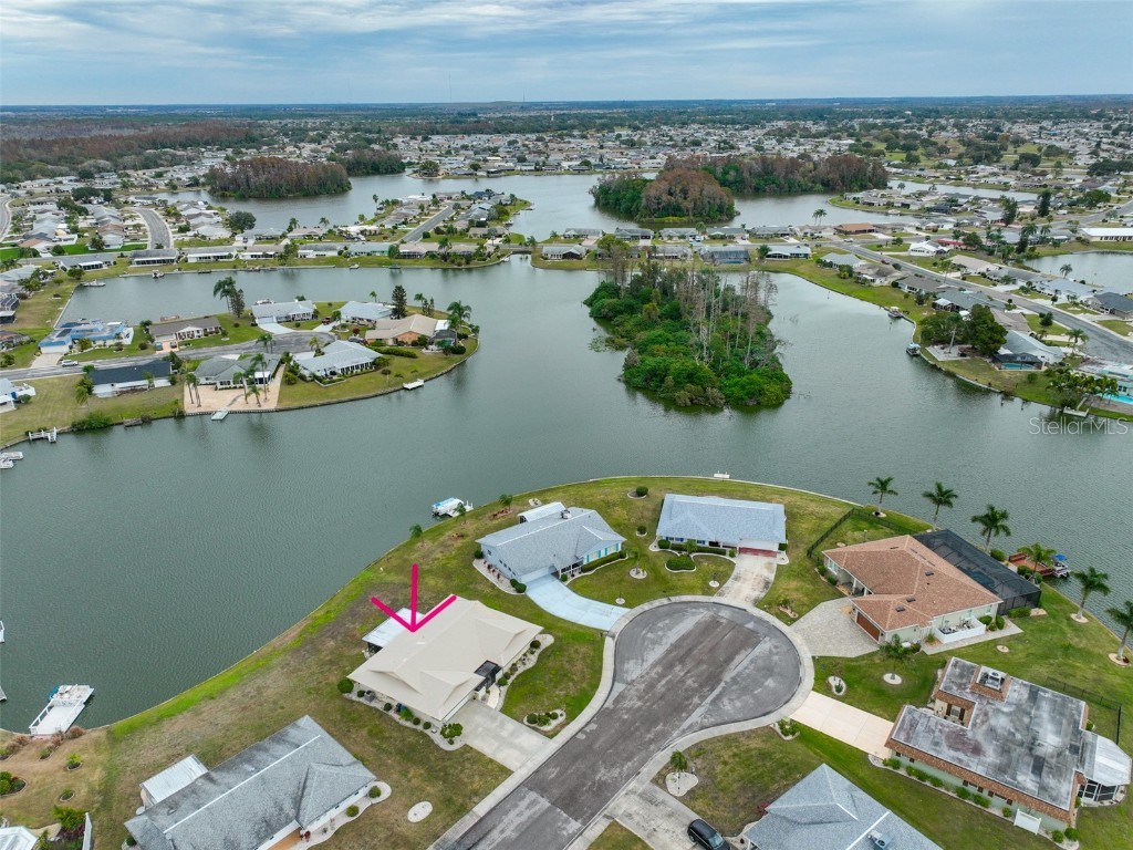 1805 Burlington Circle Sun City Center FL 33573 - Middle lake T3496913 image1
