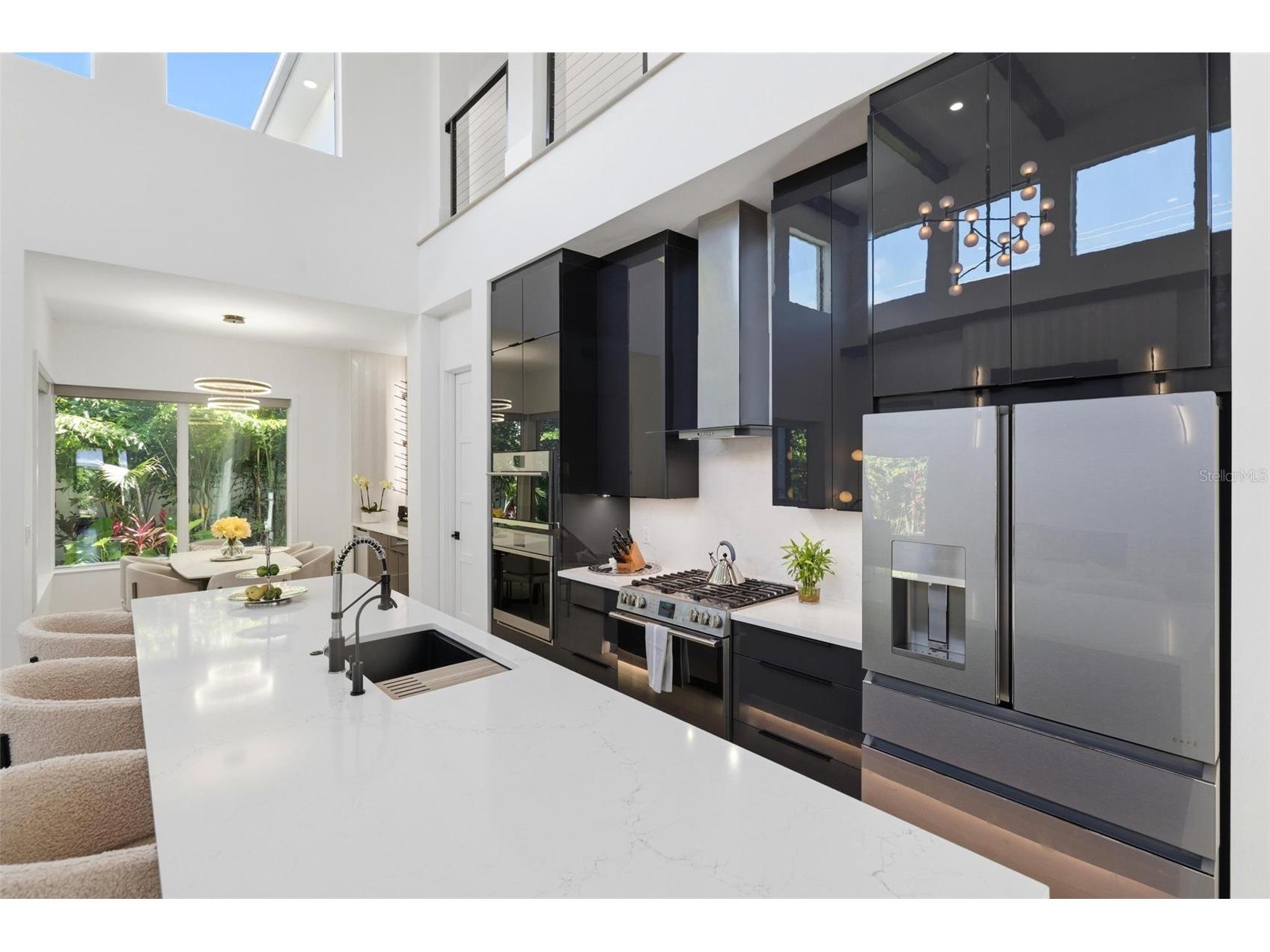 1805 Goldenrod Street Sarasota FL 34239 A4694853 image26
