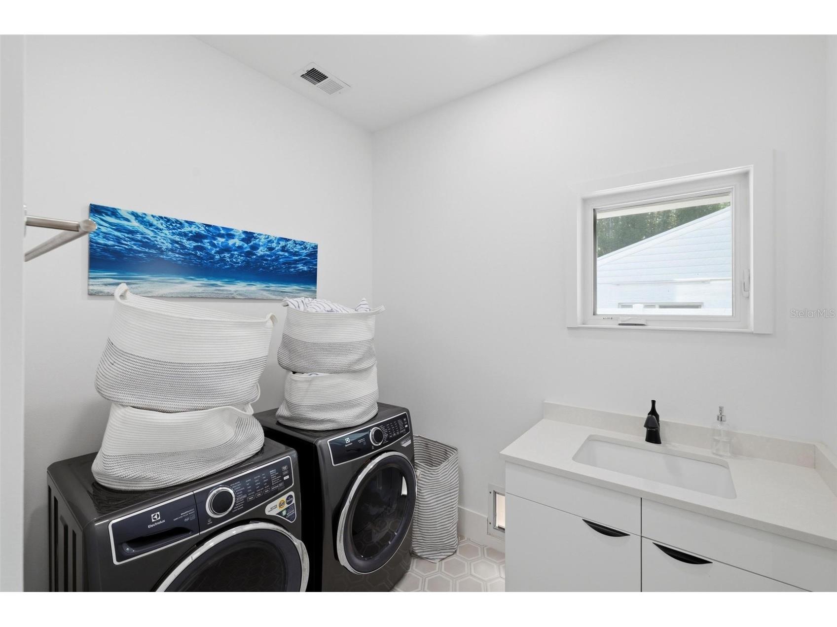 1805 Goldenrod Street Sarasota FL 34239 A4694853 image46