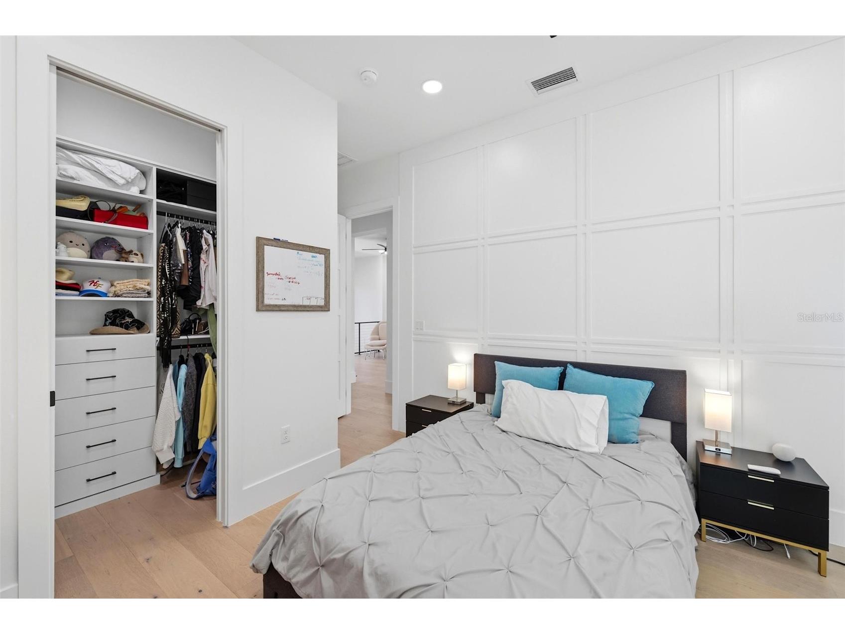 1805 Goldenrod Street Sarasota FL 34239 A4694853 image61