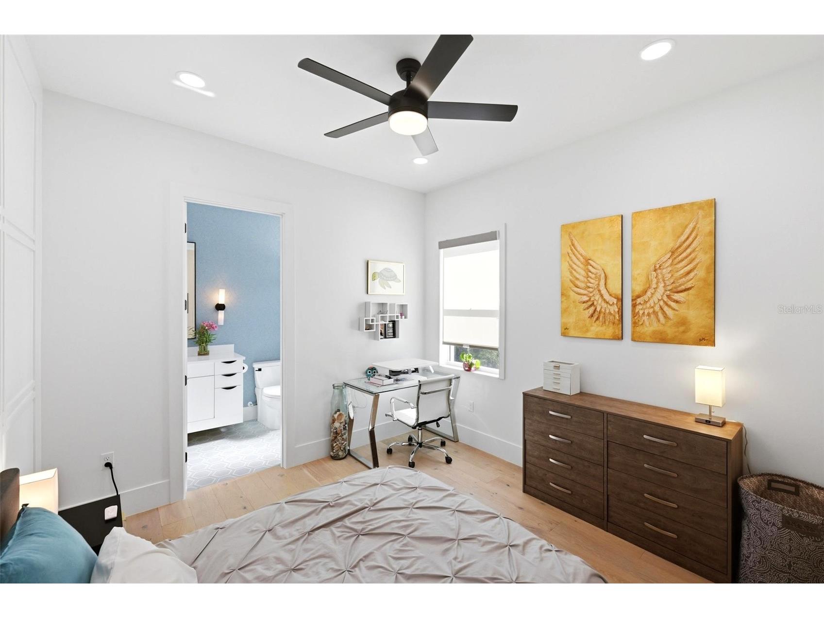 1805 Goldenrod Street Sarasota FL 34239 A4694853 image62