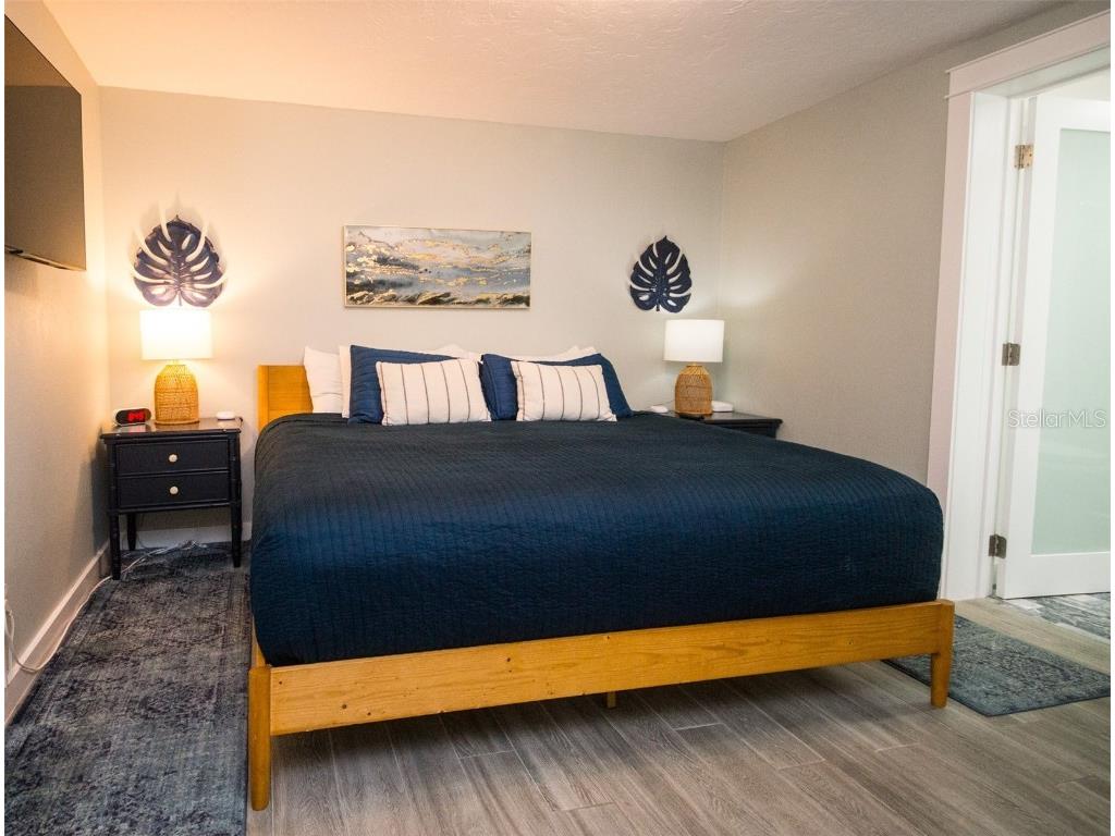 1805 Ivanhoe Street Sarasota FL 34231 A4670587 image25