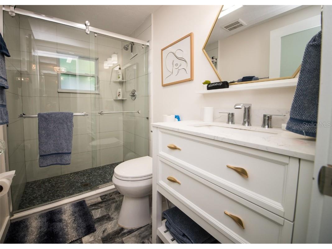 1805 Ivanhoe Street Sarasota FL 34231 A4670587 image26