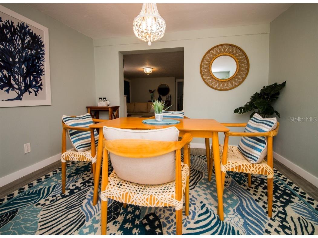 1805 Ivanhoe Street Sarasota FL 34231 A4670587 image30