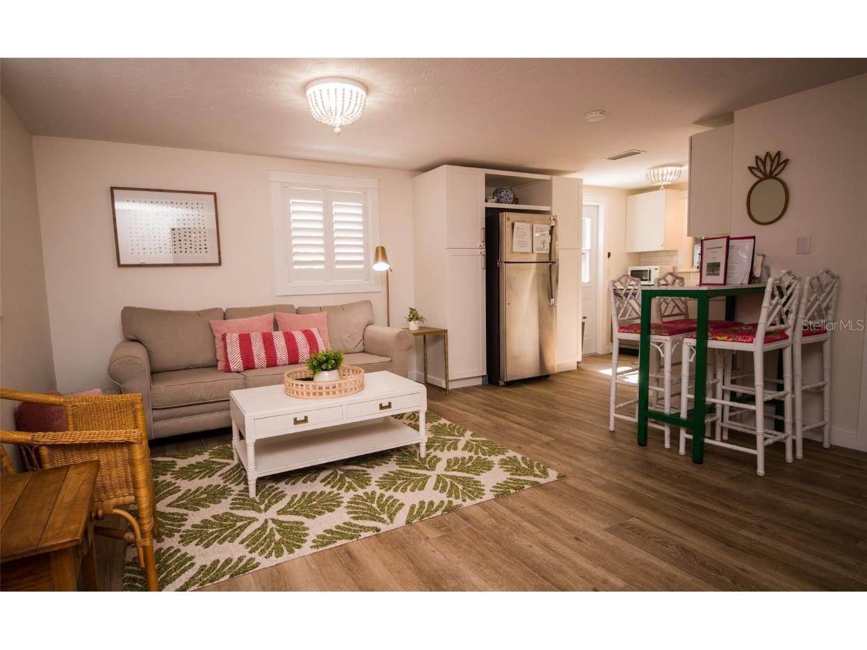 1805 Ivanhoe Street Sarasota FL 34231 A4670587 image8