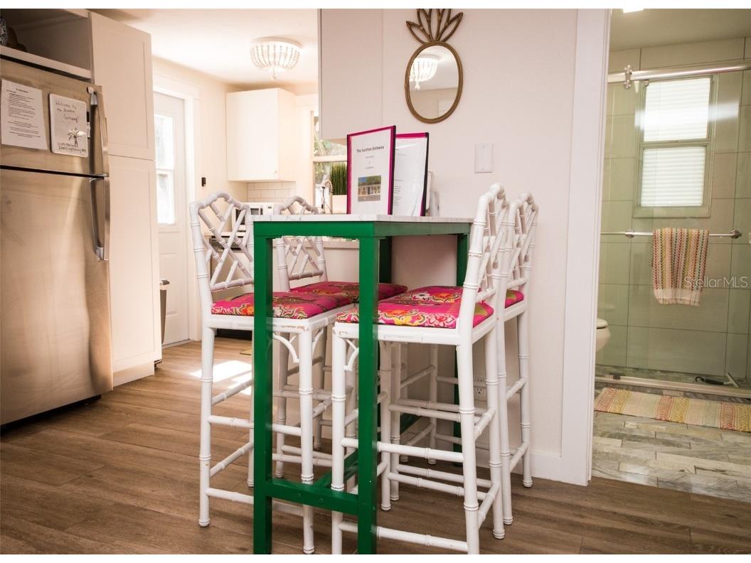 1805 Ivanhoe Street Sarasota FL 34231 A4670587 image9