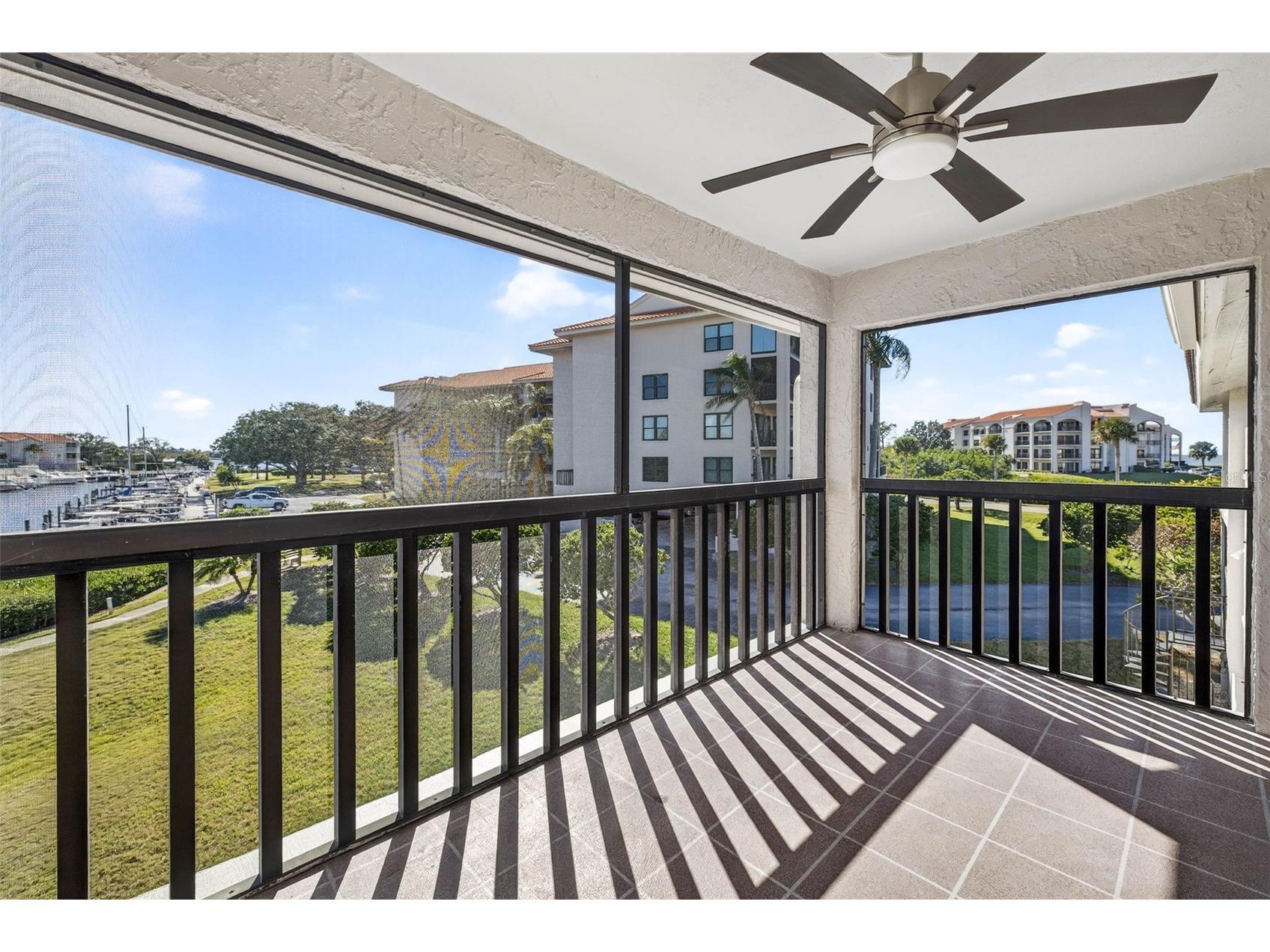 1805 Mariner Drive #52 Tarpon Springs FL 34689 TB8481878 image17
