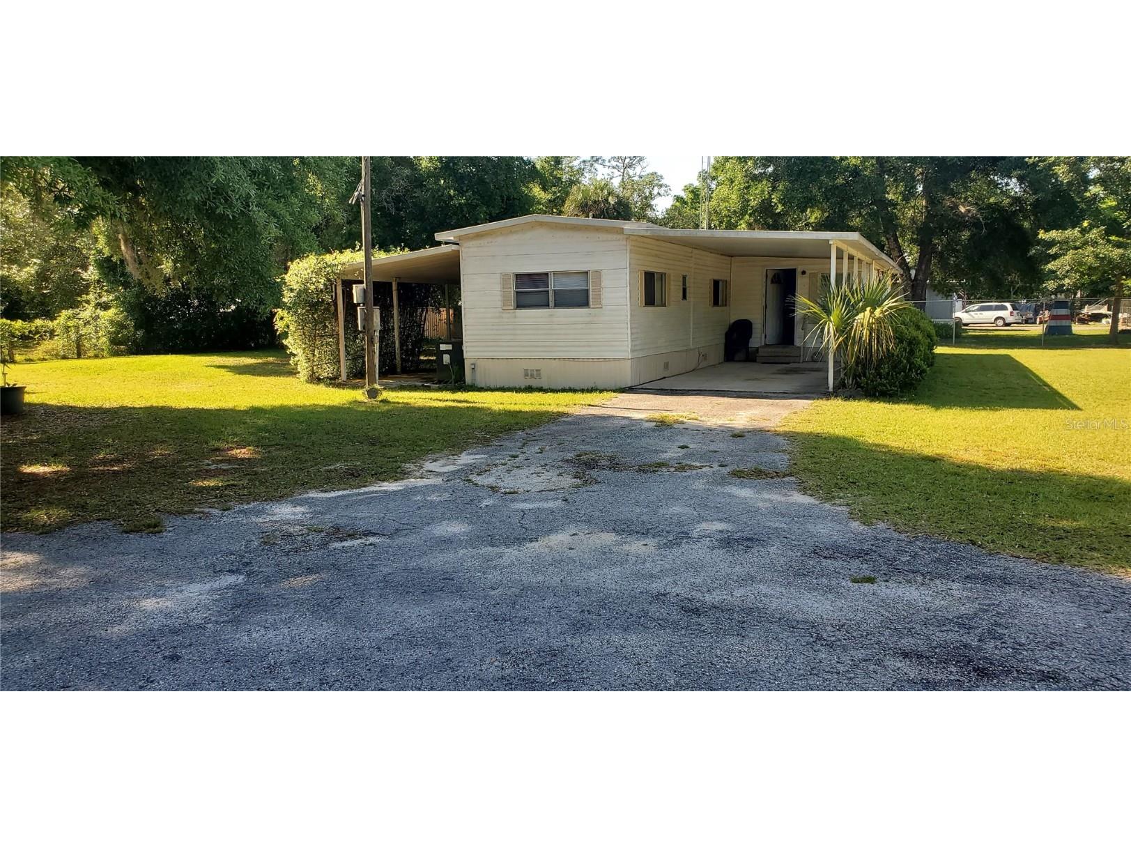 1805 NE 115th Terrace Silver Springs FL 34488 OM677510 image1