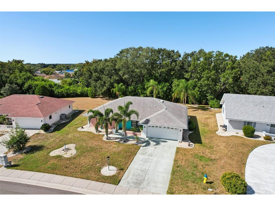 1805 New Bedford Drive Sun City Center FL 33573 TB8444692 image1