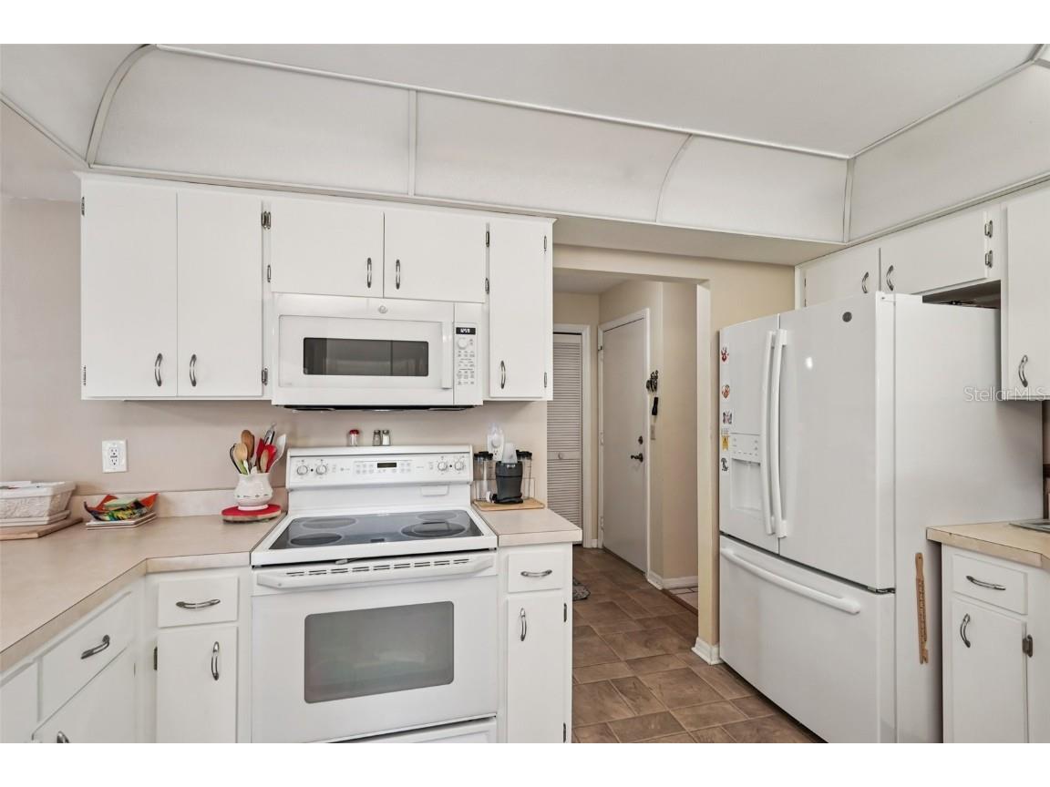 1805 New Bedford Drive Sun City Center FL 33573 TB8444692 image15