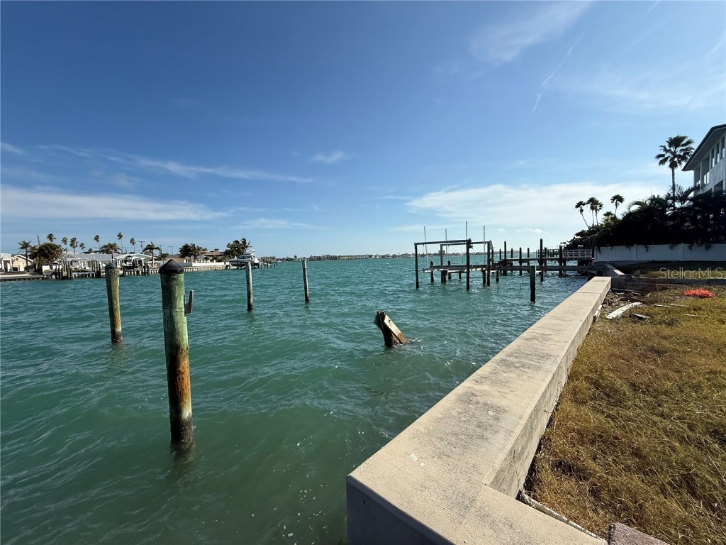 1805 Pass-A-Grille Way Saint Pete Beach FL 33706 - PASS-A-GRILLE CHANNEL TB8455252 image20