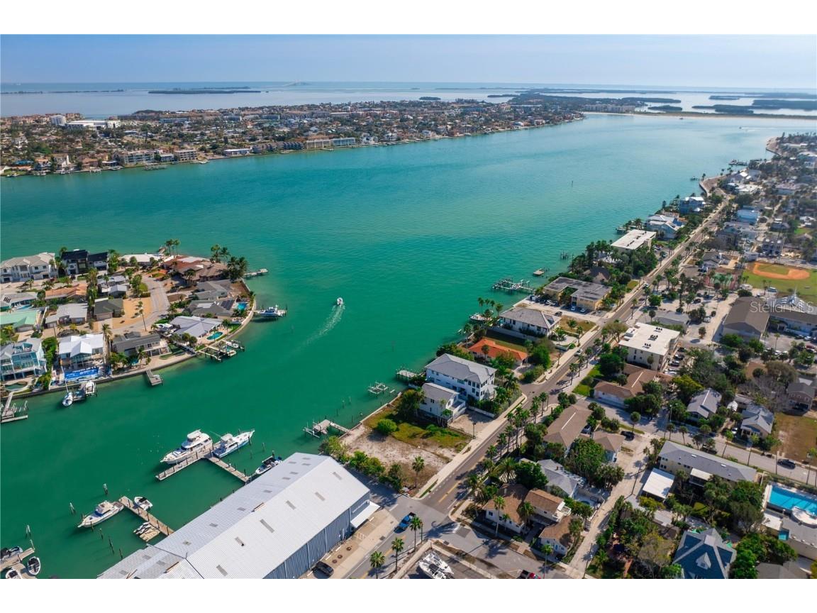 1805 Pass-A-Grille Way Saint Pete Beach FL 33706 - PASS-A-GRILLE CHANNEL TB8455252 image9