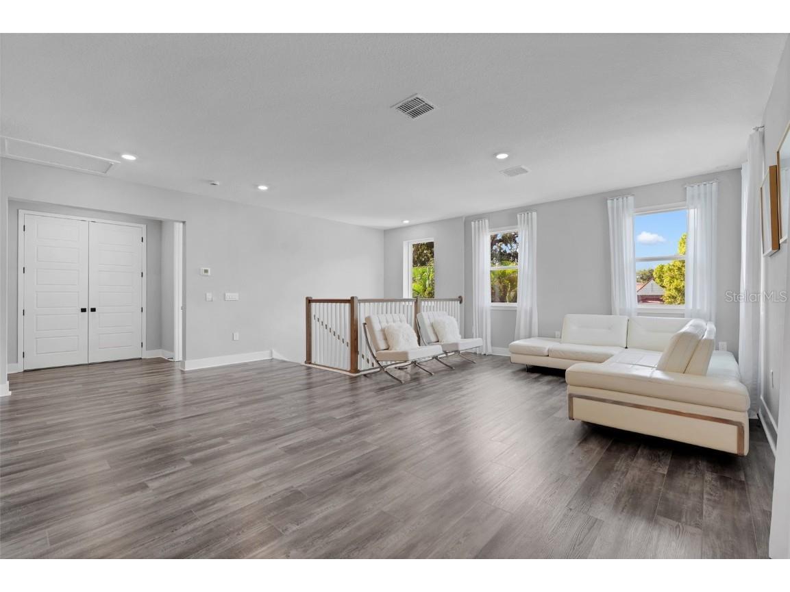 1805 S Fern Creek Avenue Orlando FL 32806 O6349005 image15