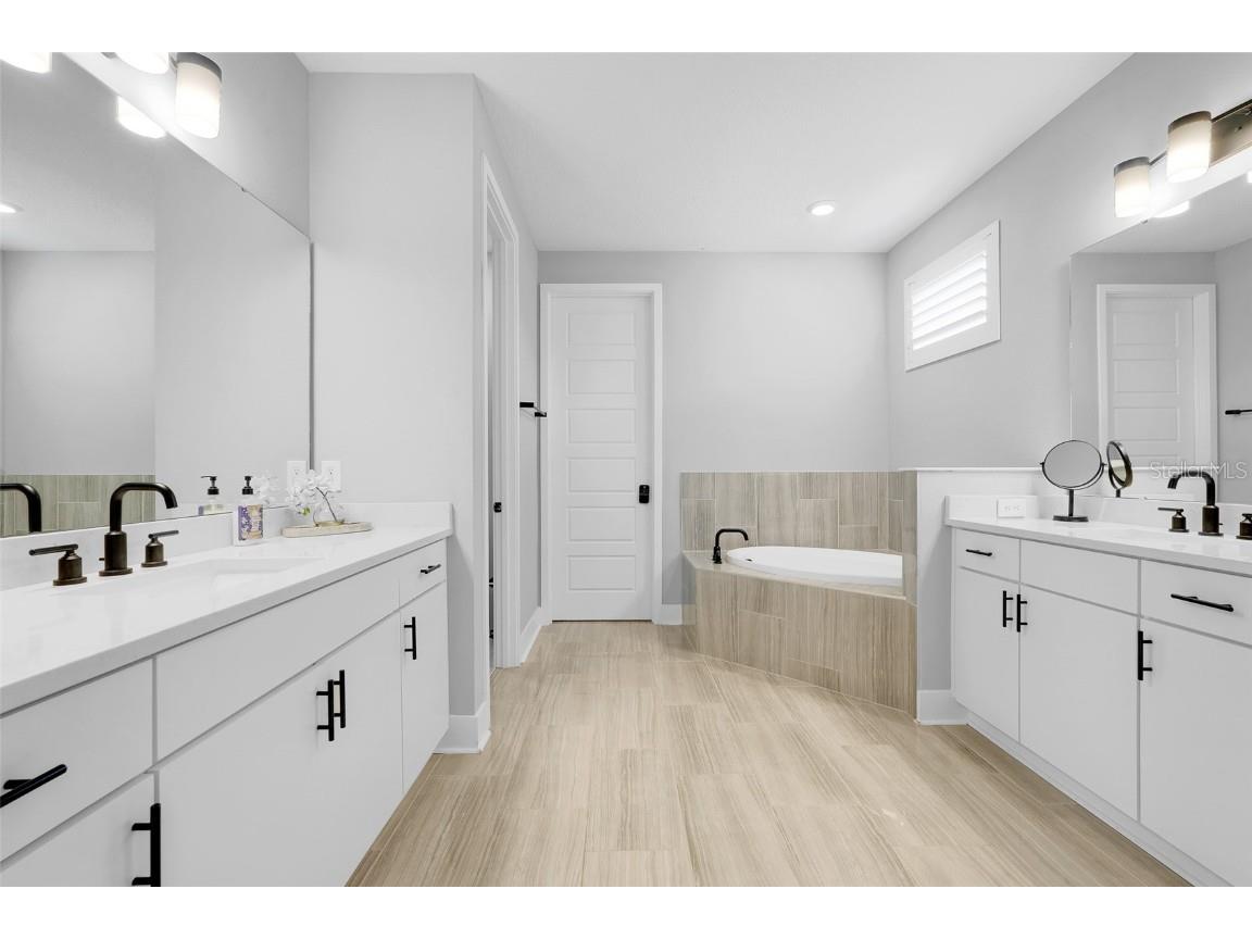 1805 S Fern Creek Avenue Orlando FL 32806 O6349005 image23