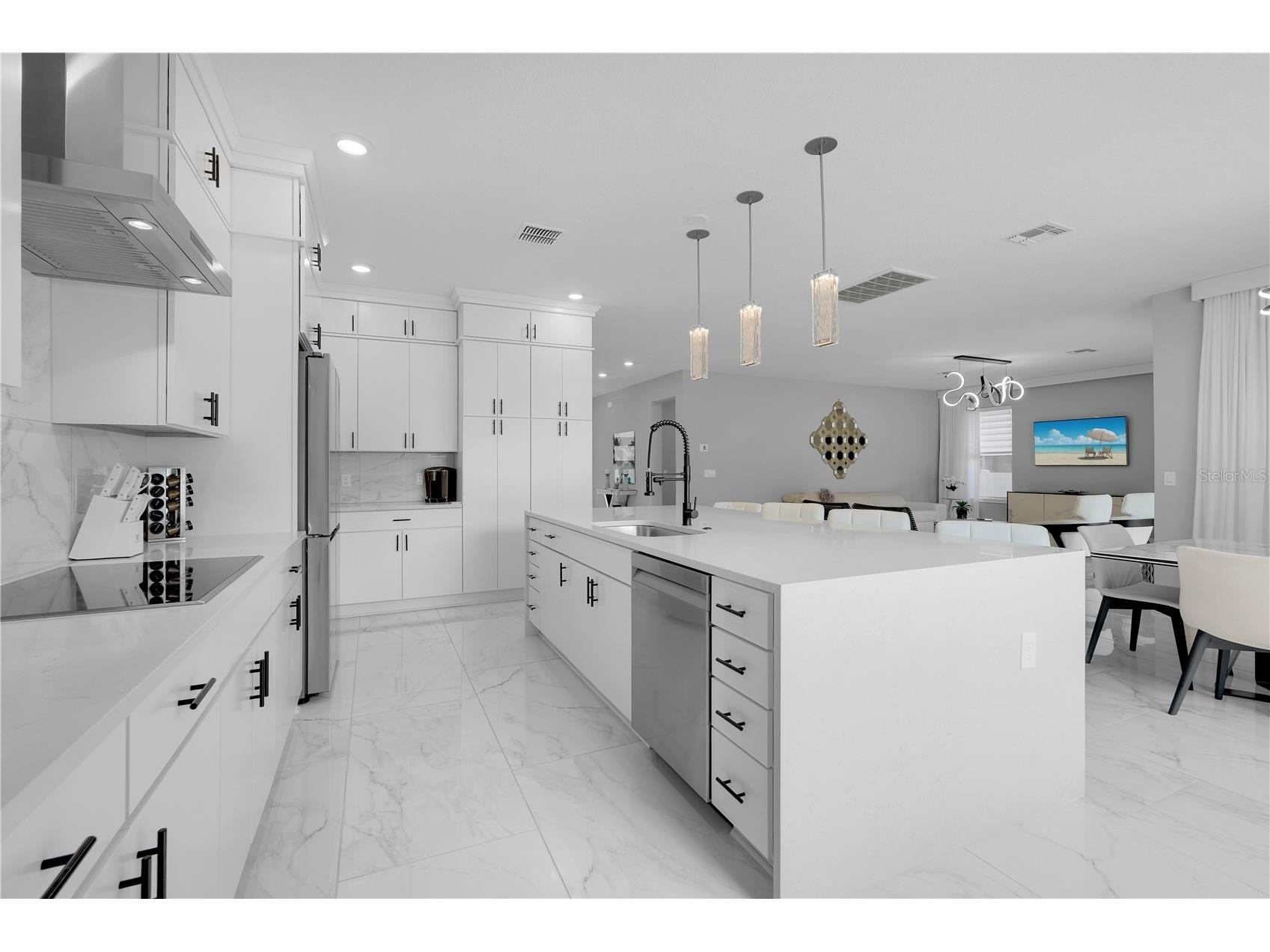 1805 S Fern Creek Avenue Orlando FL 32806 O6390576 image12