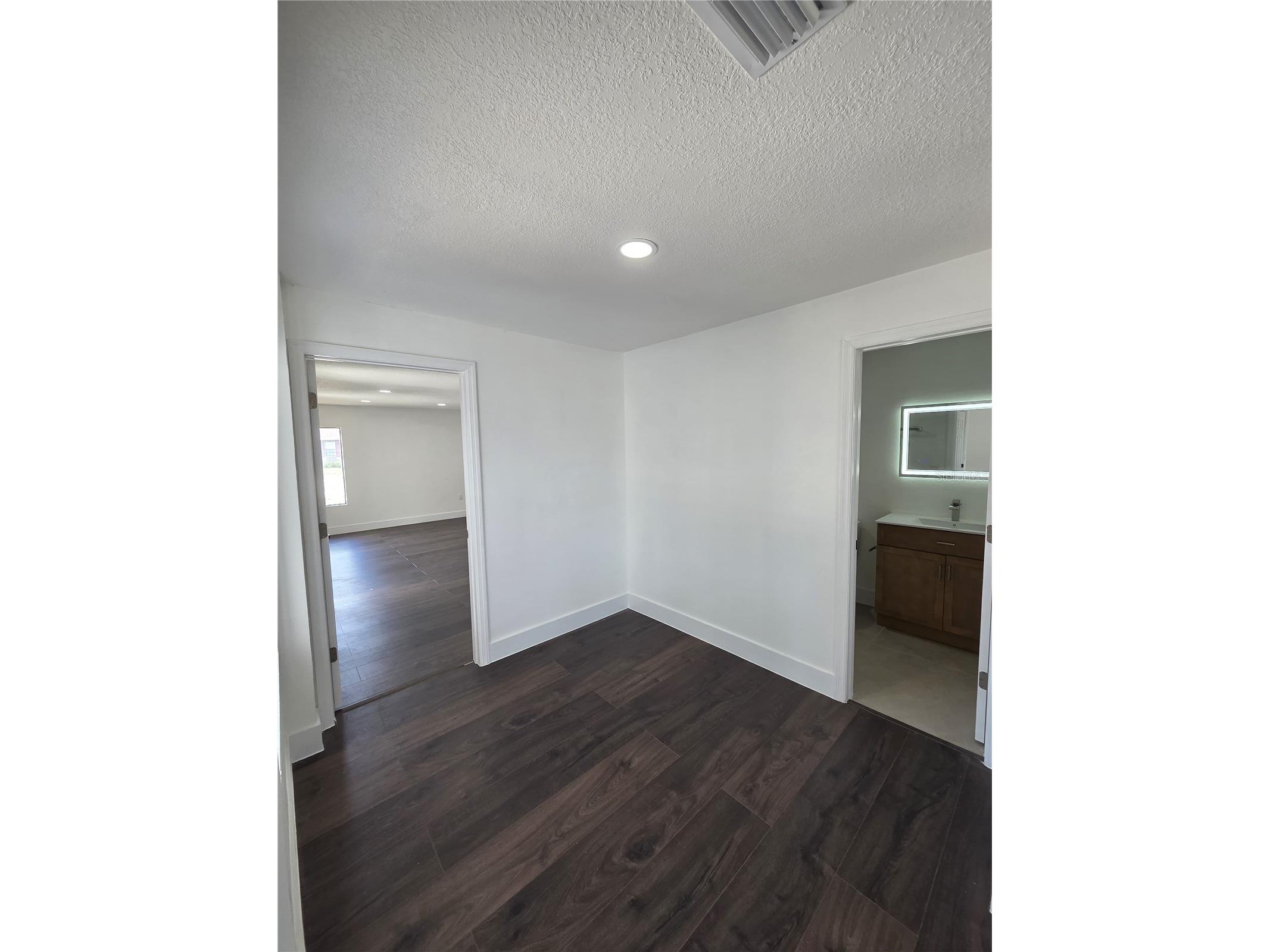 1805 S Wilkins Avenue Plant City FL 33563 TB8512935 image24
