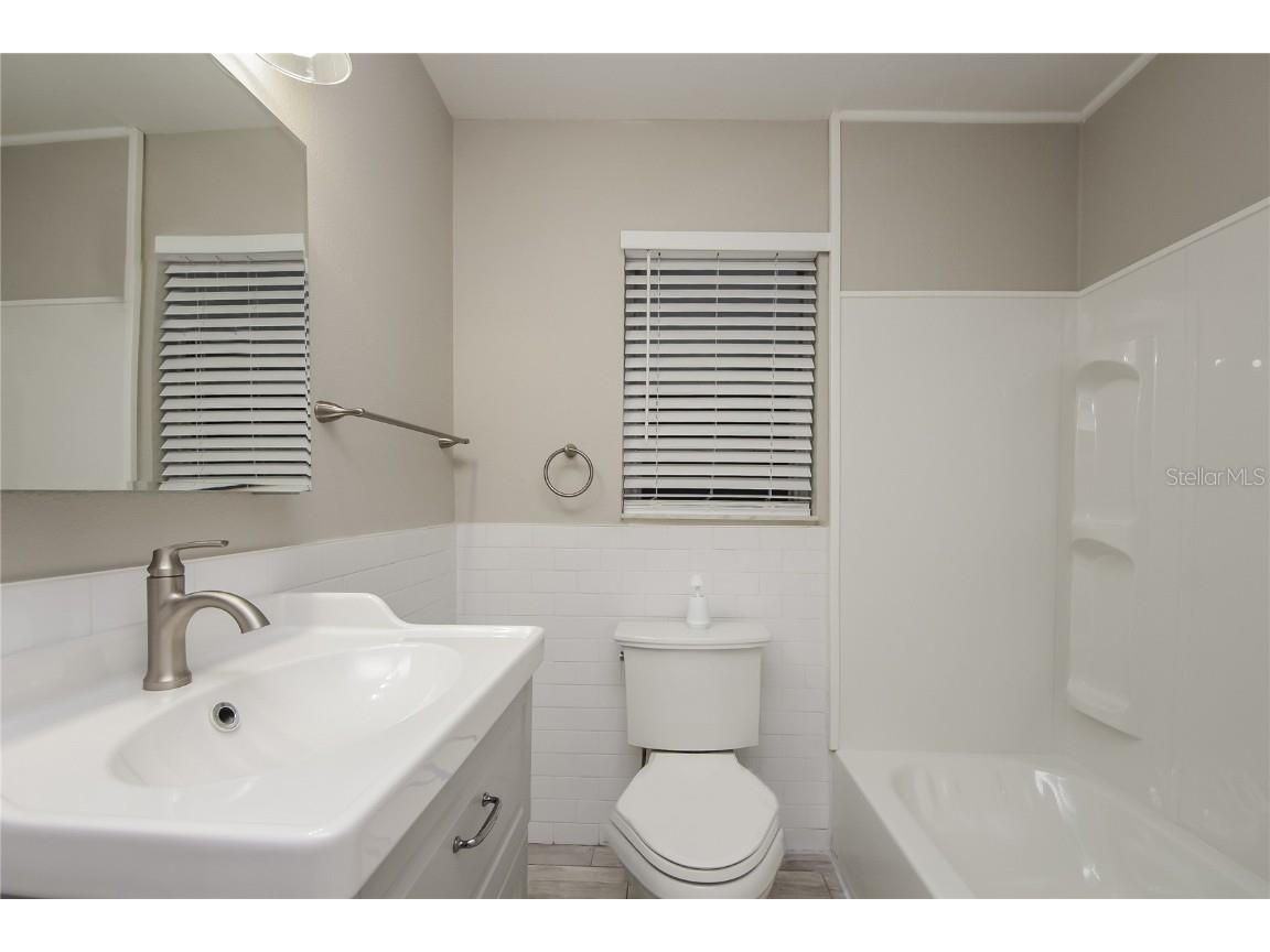 1805 Simonton Avenue Orlando FL 32806 O6358487 image10