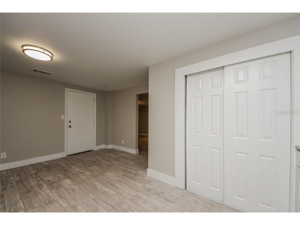 1805 Simonton Avenue Orlando FL 32806 O6358487 image13