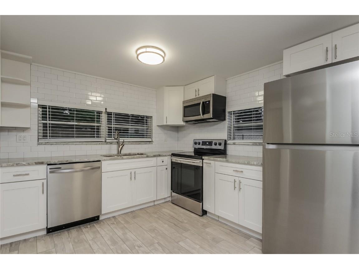 1805 Simonton Avenue Orlando FL 32806 O6358487 image6