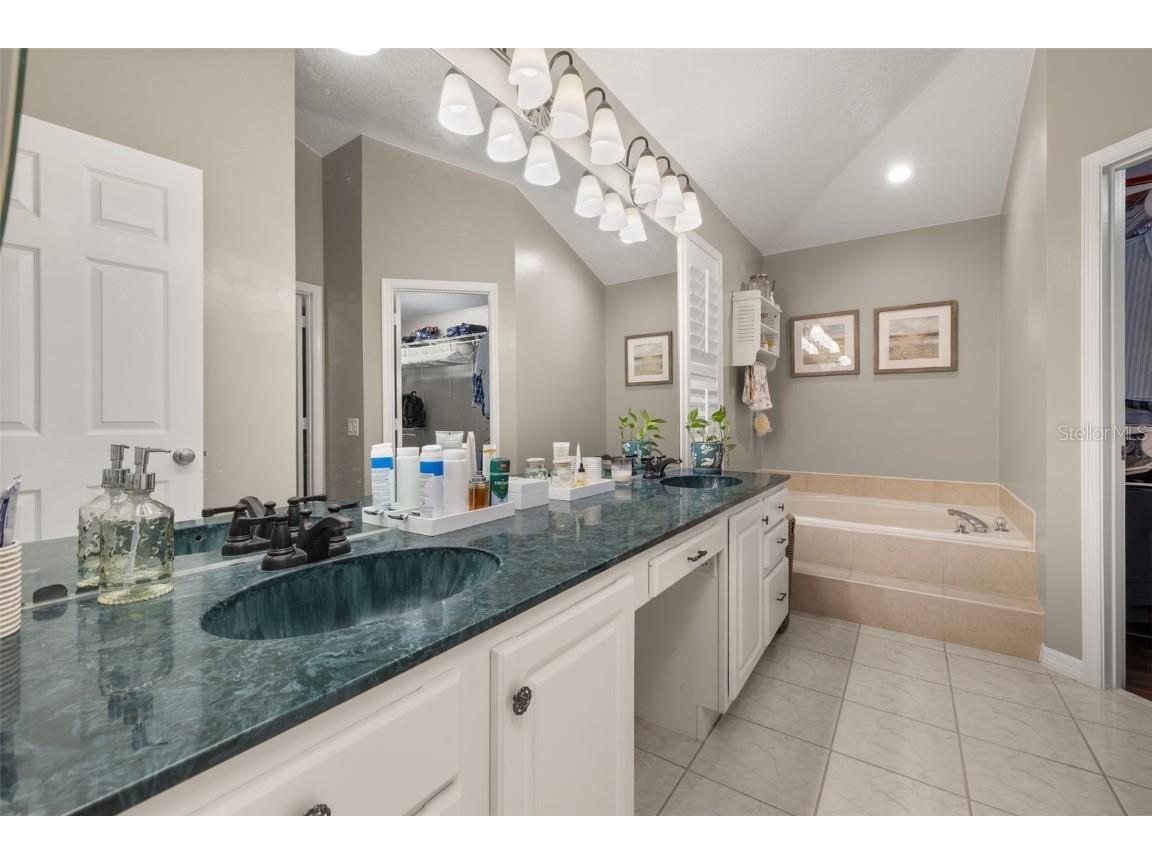 1805 Westpointe Circle Orlando FL 32835 S5130826 image44