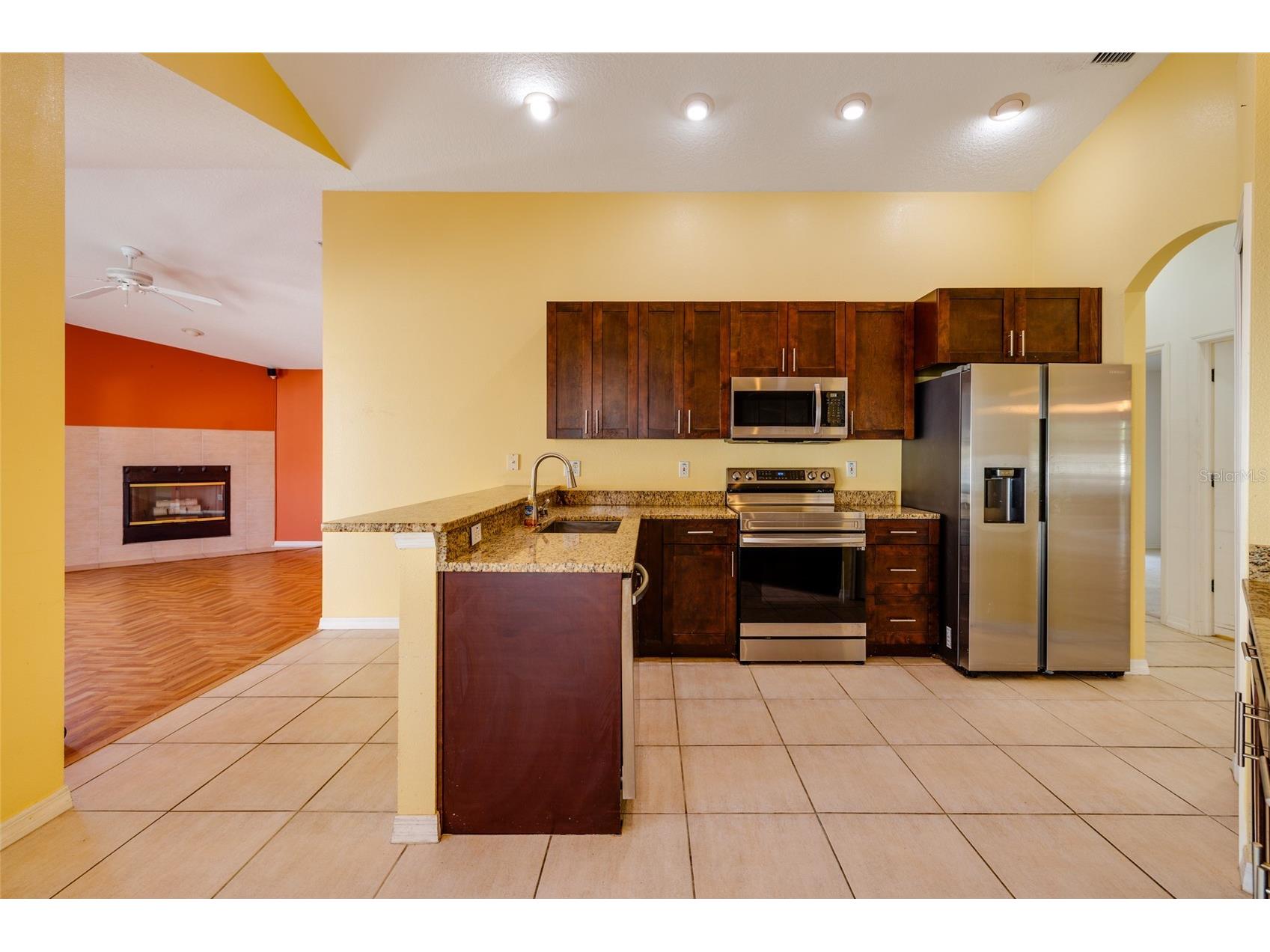 1805 Wood Bend Street Tarpon Springs FL 34689 TB8517677 image14