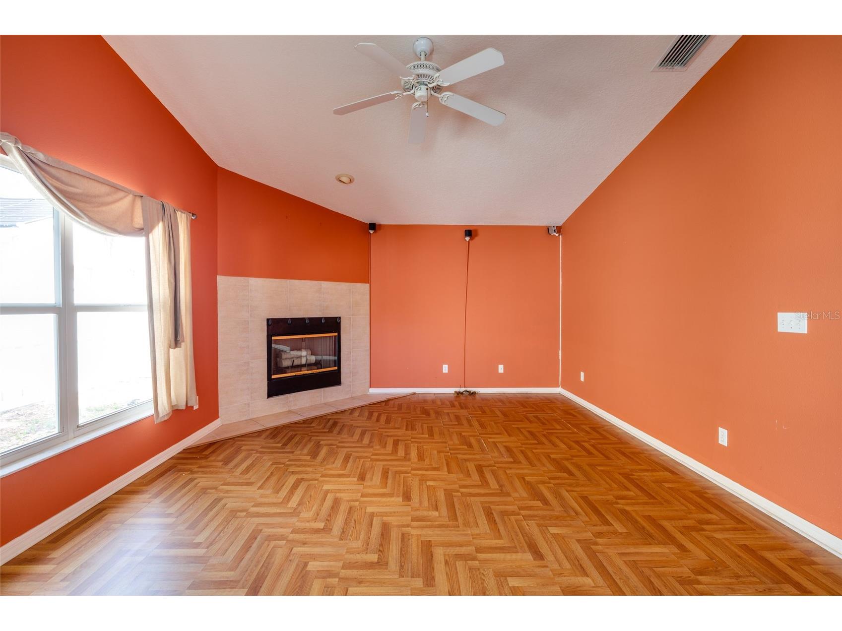 1805 Wood Bend Street Tarpon Springs FL 34689 TB8517677 image22