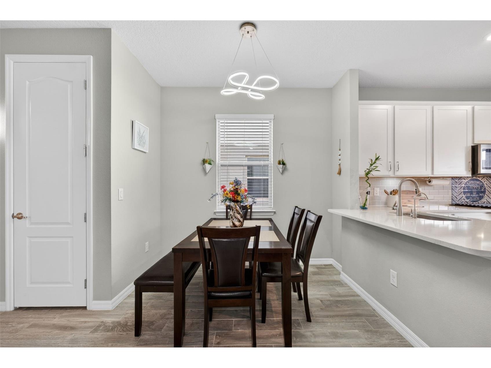 18056 Aero Avenue Land O Lakes FL 34638 TB8479436 image18