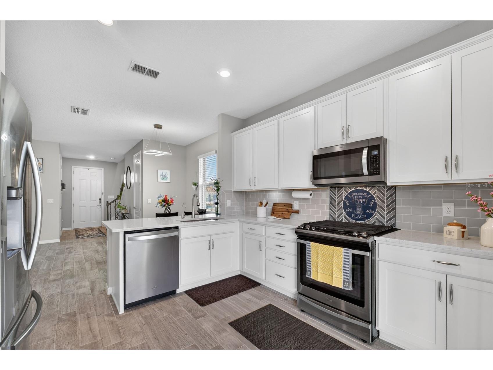 18056 Aero Avenue Land O Lakes FL 34638 TB8479436 image22