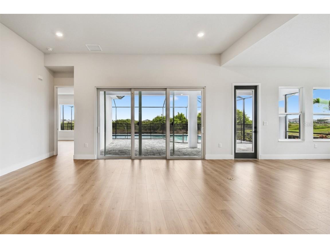 18057 Foxtail Loop Venice FL 34293 TB8366934 image12