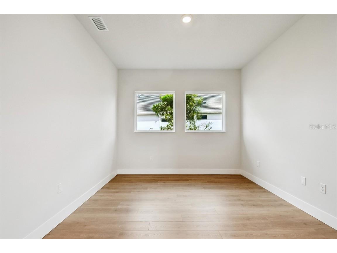 18057 Foxtail Loop Venice FL 34293 TB8366934 image16