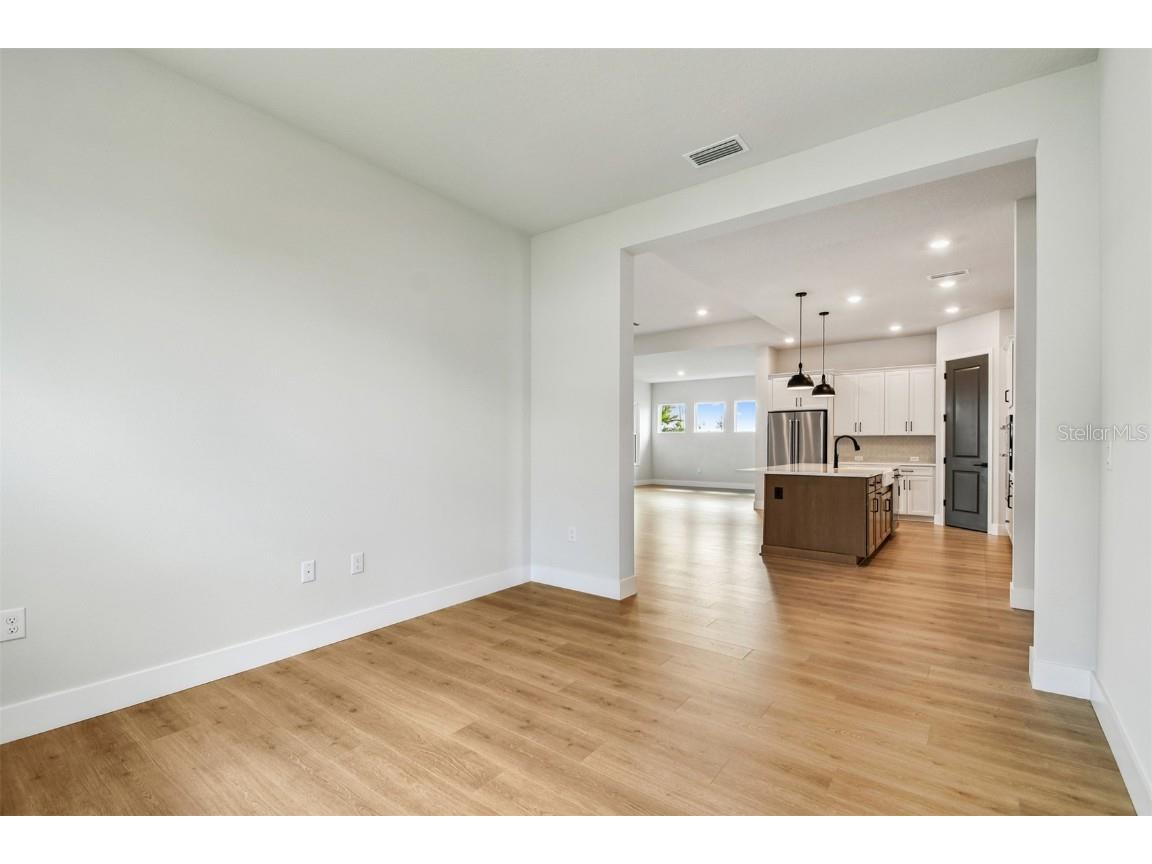 18057 Foxtail Loop Venice FL 34293 TB8366934 image17