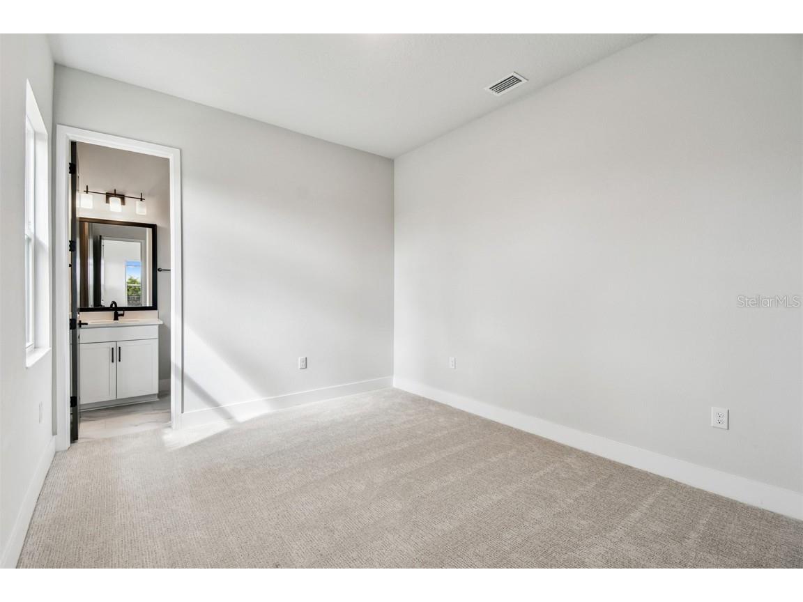 18057 Foxtail Loop Venice FL 34293 TB8366934 image36