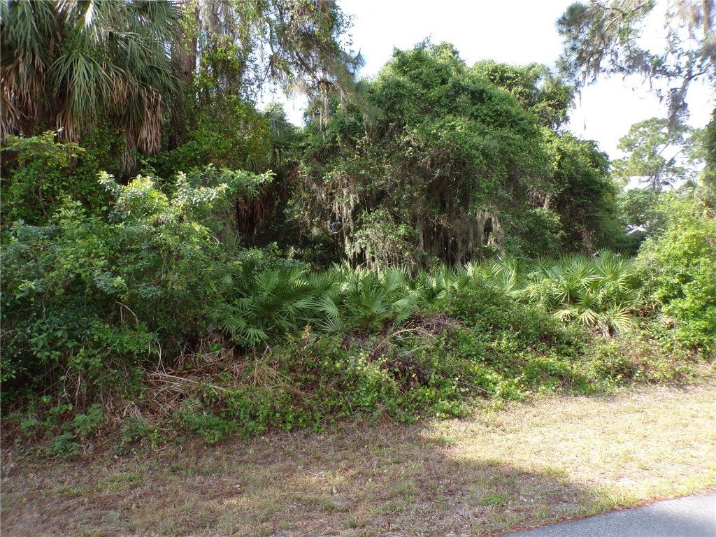 18057 Garvin Avenue Port Charlotte FL 33948 C7472704 image5