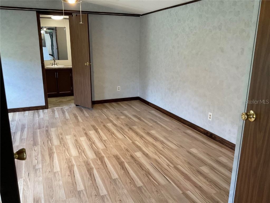 18057 SE 20th Place Silver Springs FL 34488 OM712059 image8