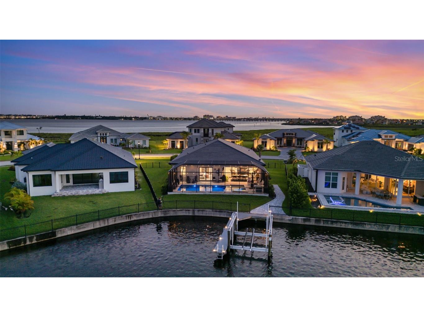 1806 4th Street E Palmetto FL 34221 TB8406480 image1