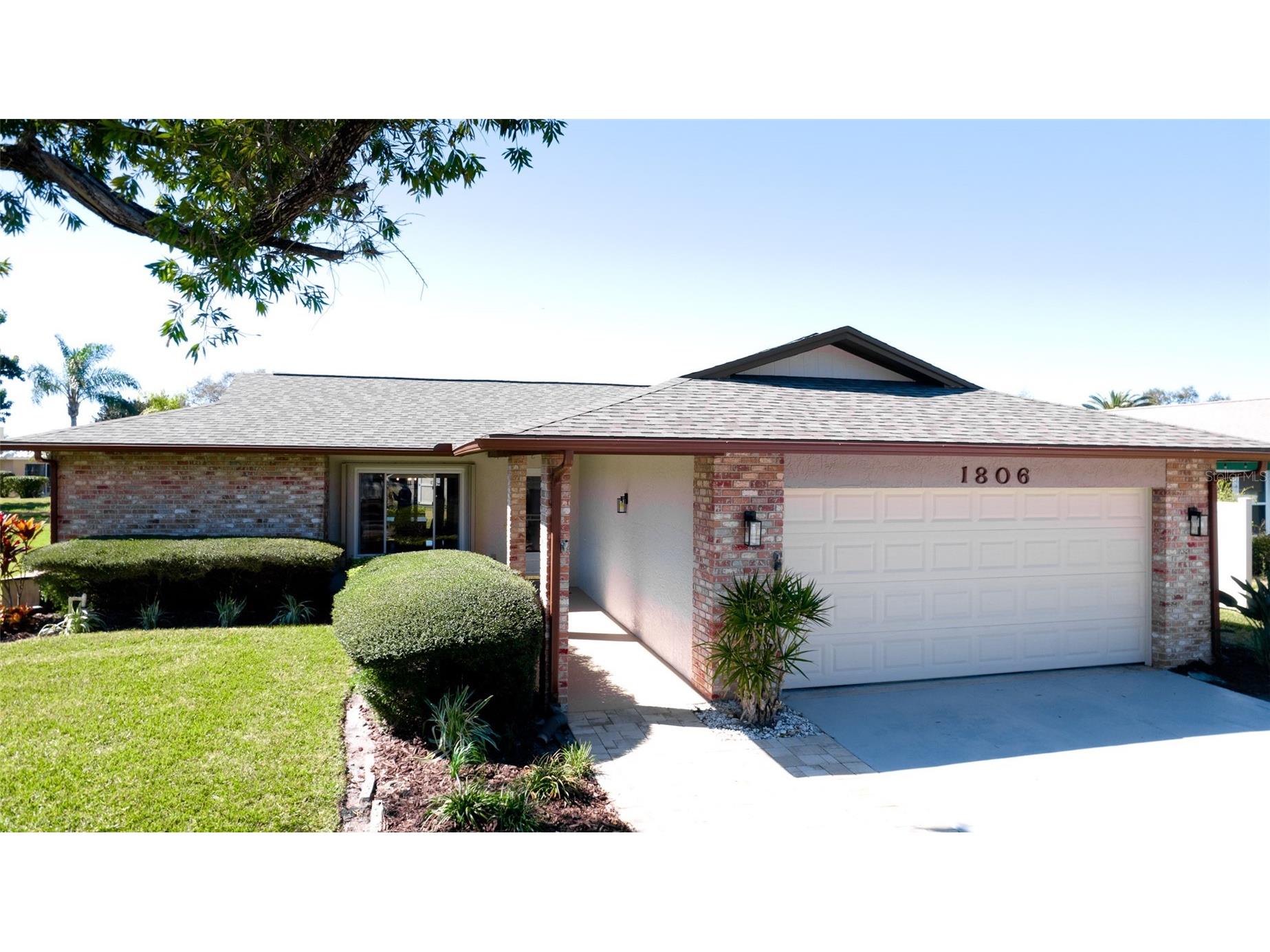 1806 67th Street W Bradenton FL 34209 A4681900 image1