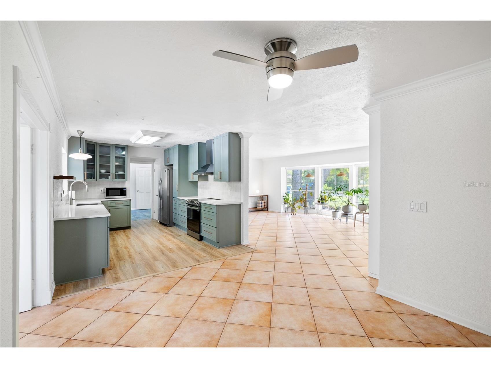 1806 Beverly Circle N Clearwater FL 33764 TB8470082 image13