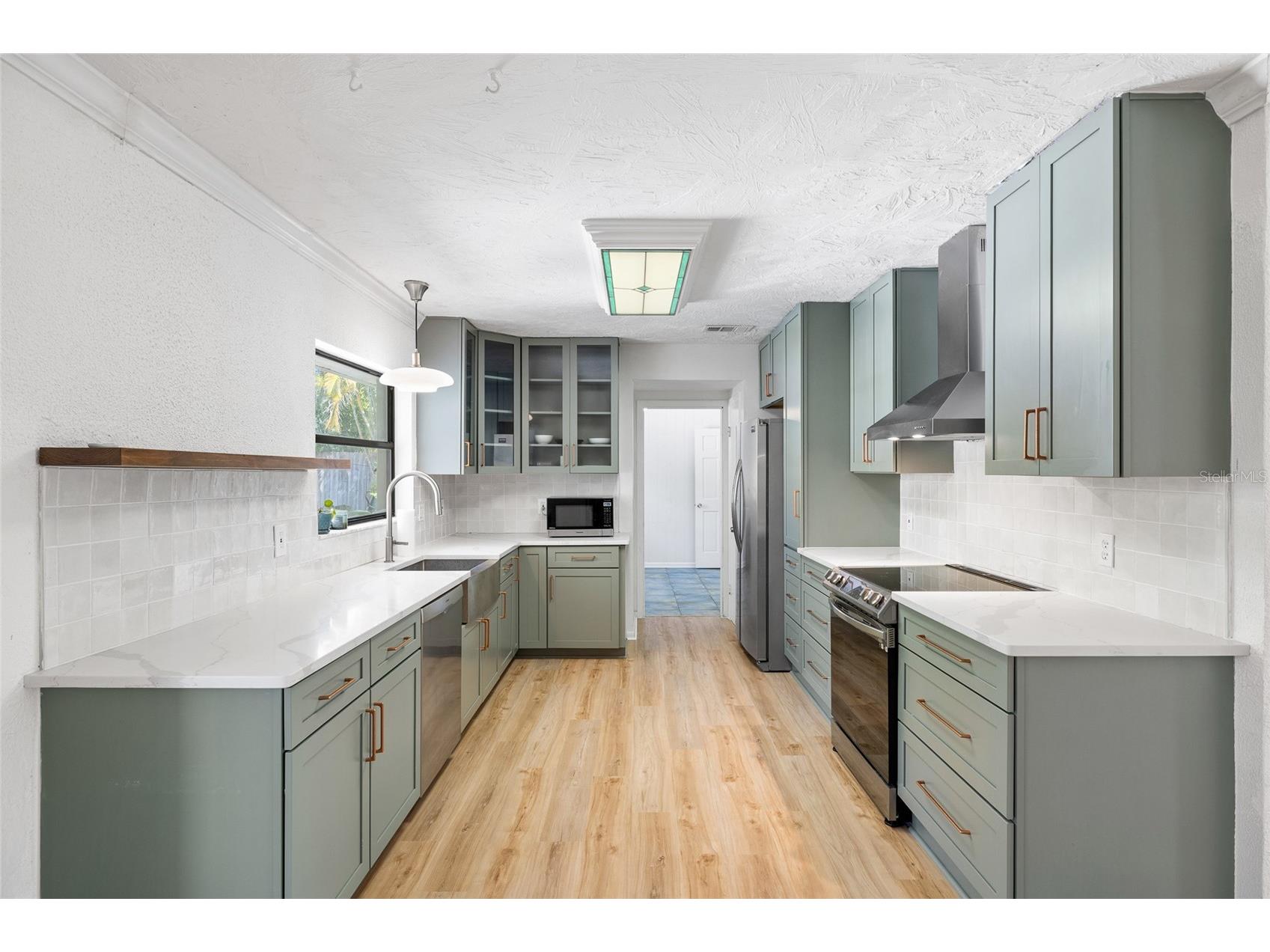 1806 Beverly Circle N Clearwater FL 33764 TB8470082 image14