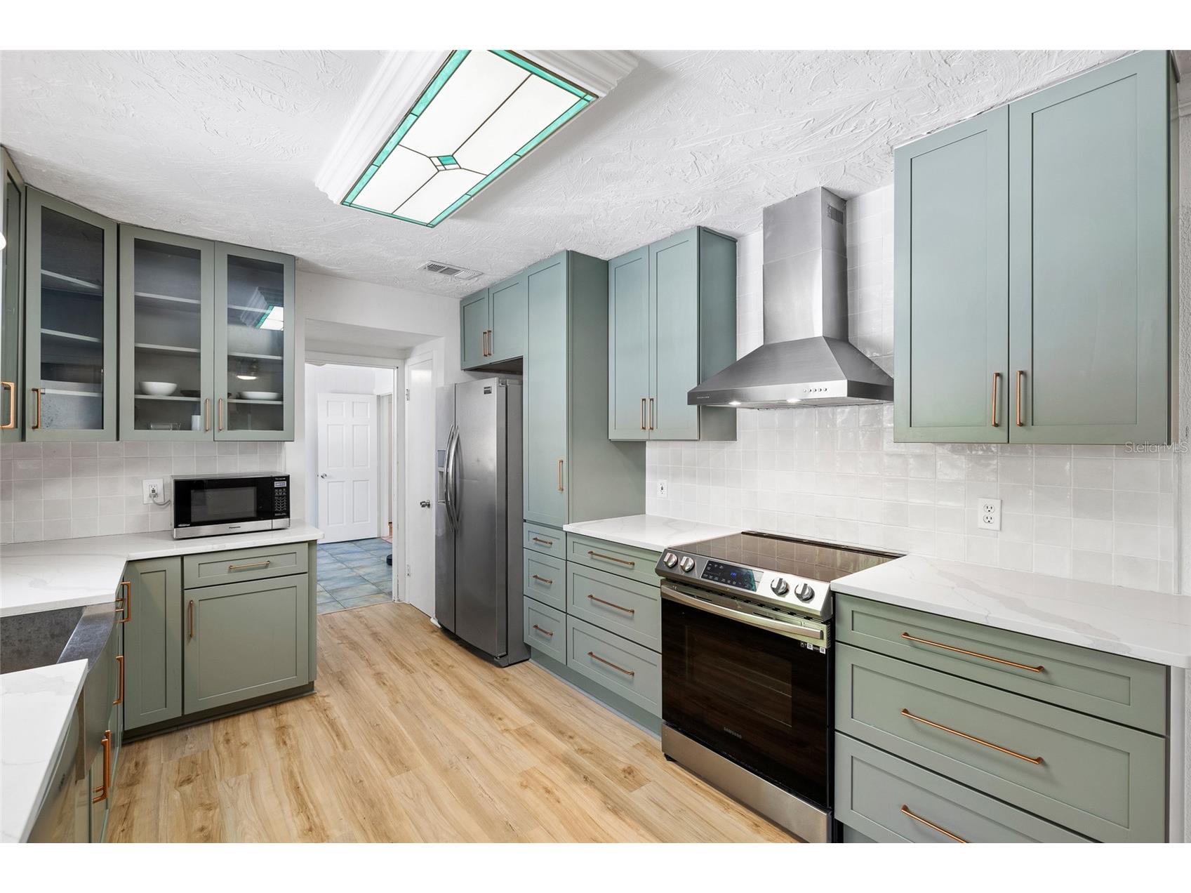 1806 Beverly Circle N Clearwater FL 33764 TB8470082 image16
