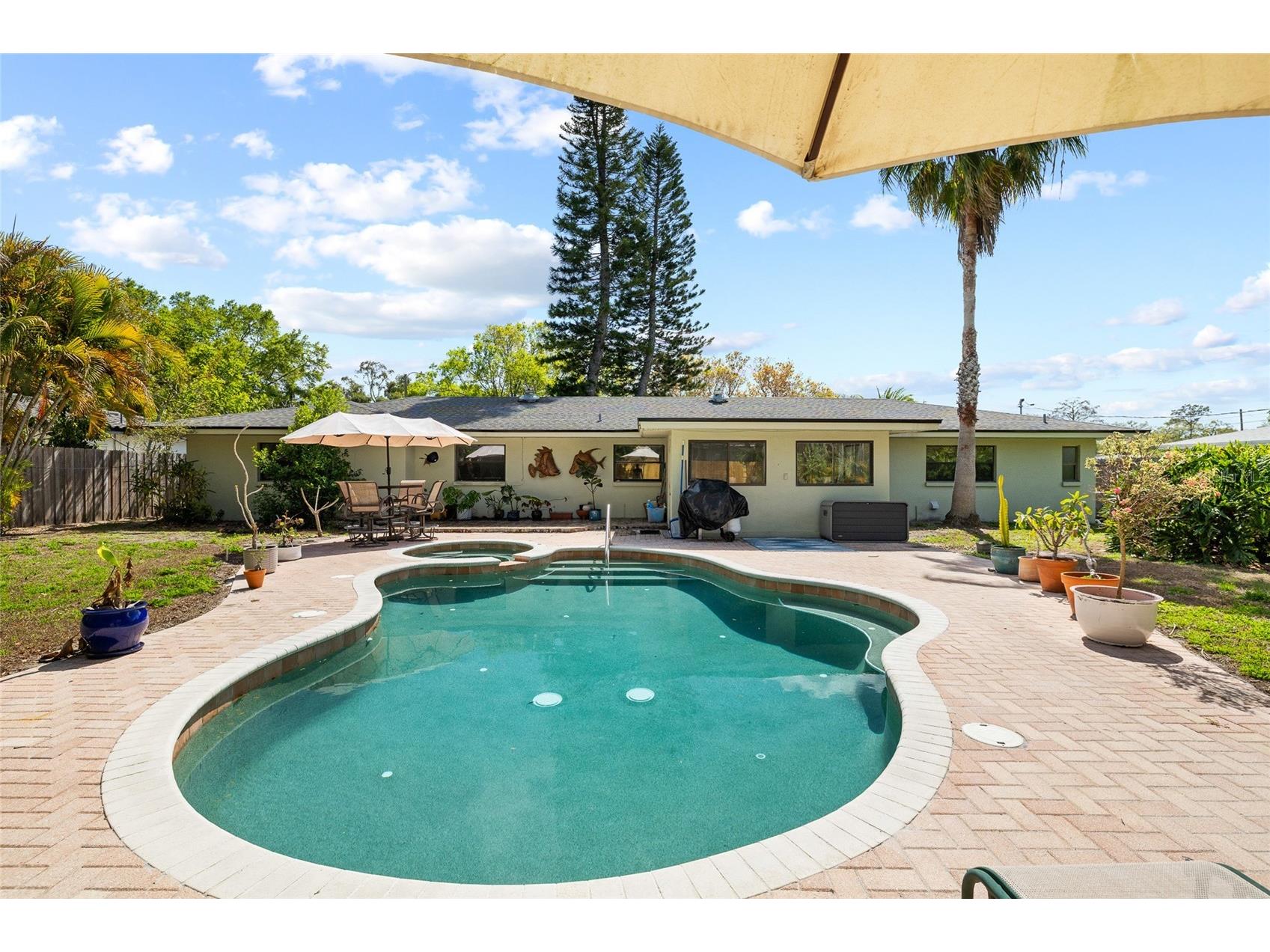 1806 Beverly Circle N Clearwater FL 33764 TB8470082 image29