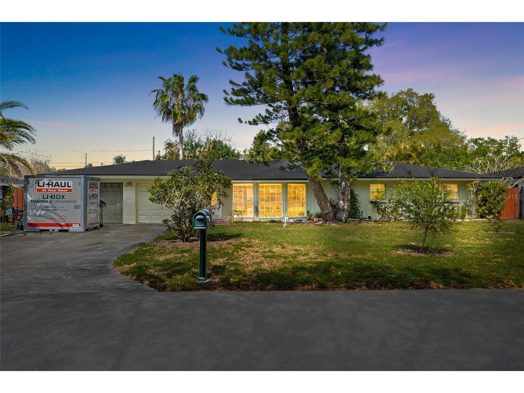 1806 Beverly Circle N Clearwater FL 33764 TB8470082 image3