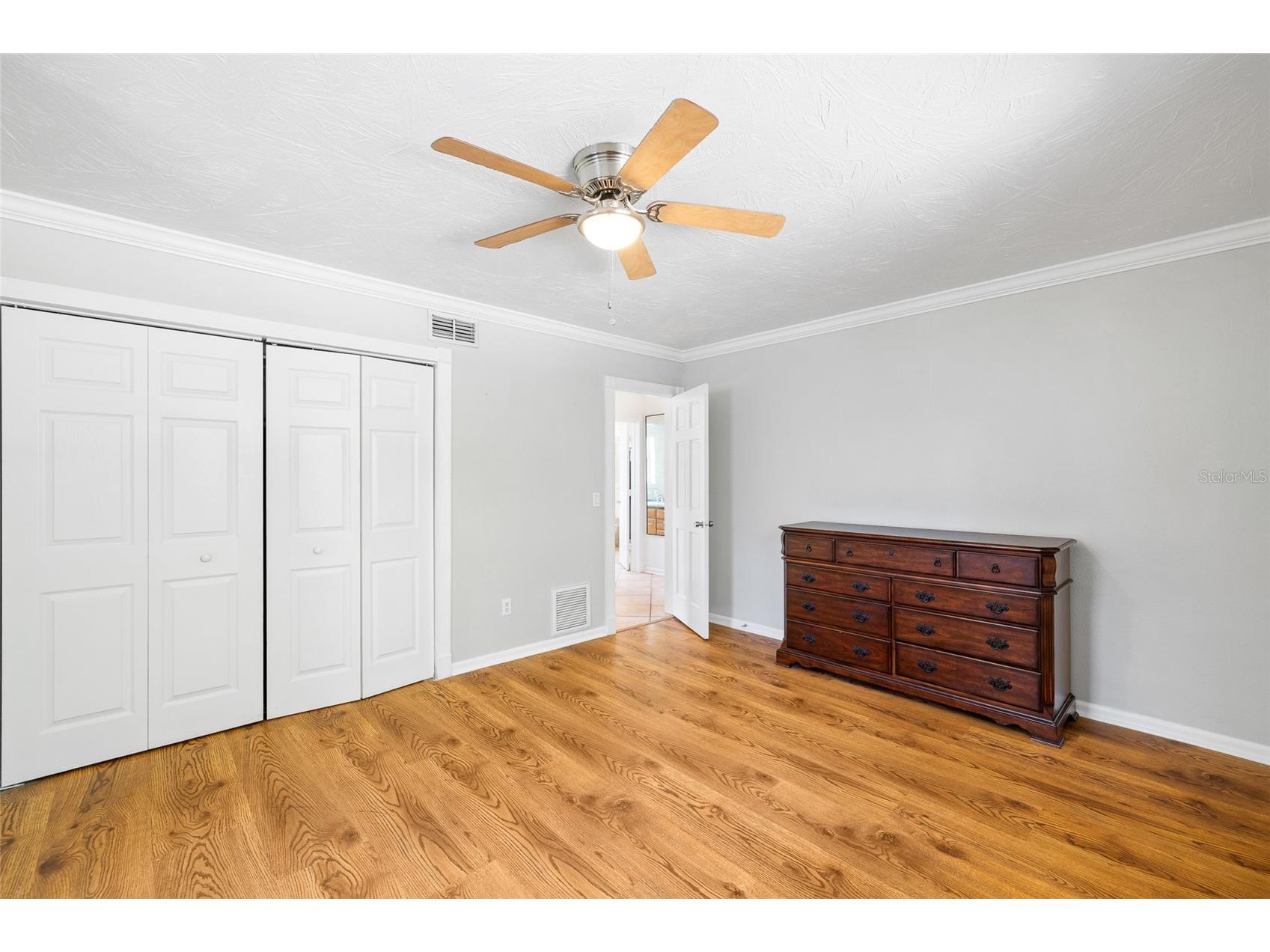 1806 Beverly Circle N Clearwater FL 33764 TB8470082 image37