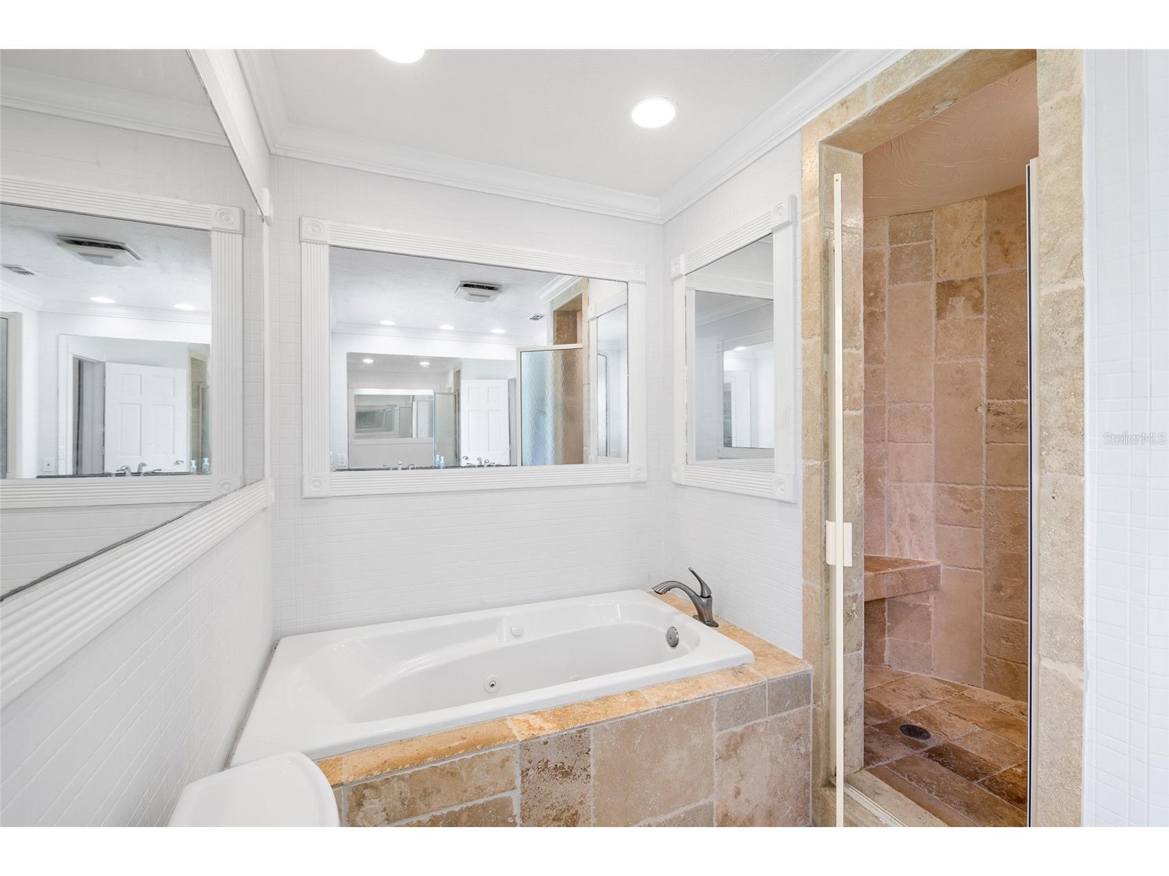 1806 Beverly Circle N Clearwater FL 33764 TB8470082 image42