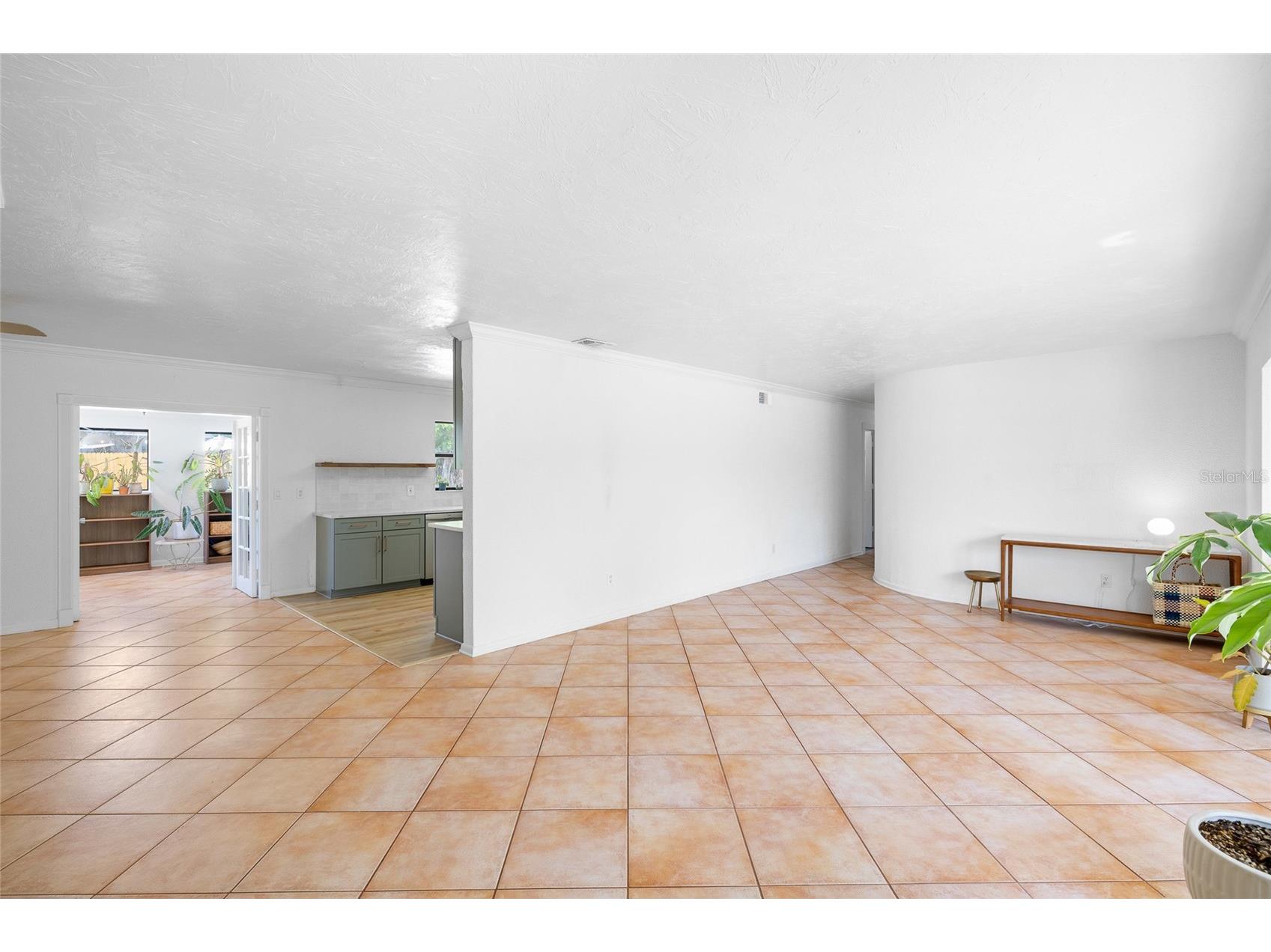 1806 Beverly Circle N Clearwater FL 33764 TB8470082 image7
