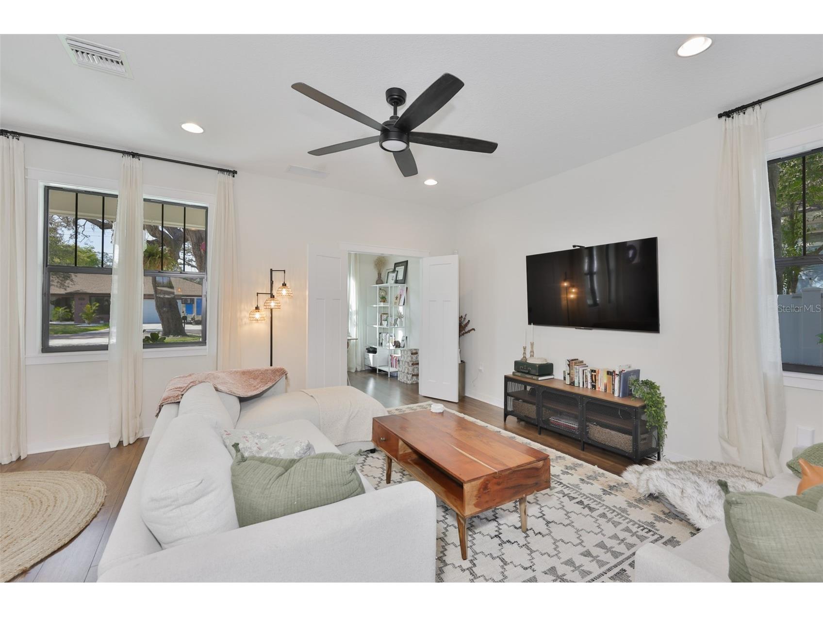 1806 E Caracas Street Tampa FL 33610 TB8486003 image5