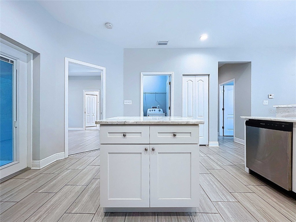 1806 E Ellicott Street Tampa FL 33610 TB8430509 image38