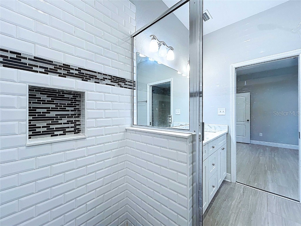 1806 E Ellicott Street Tampa FL 33610 TB8430509 image45